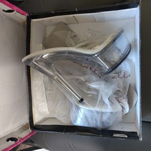Ellie Vanity party heels